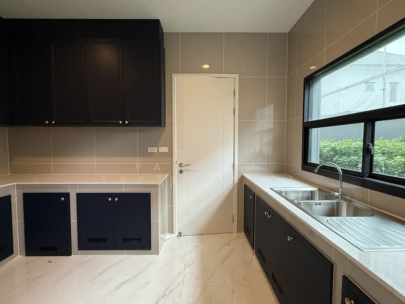 Setthasiri Wongwaen-Chatuchot : เศรษฐสิริ วงแหวน-จตุโชติ, กรุงเทพ, 1353 สามวาตะวันตก, สามวาตะวันตก, คลองสามวา, กรุงเทพ, 499 ตร.ม., บ้านเดี่ยว ขาย, โดย Paphada Rattanaburi, 500234586 - DDproperty.com