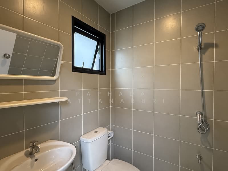 Setthasiri Wongwaen-Chatuchot, Bangkok, 1353 Sam Wa Tawan Tok, Sam Wa Tawan Tok, Khlong Sam Wa, Bangkok, 5 Bedrooms, 499 sqm, Single Detached House For Sale, by Paphada Rattanaburi, 500234586 - DDproperty.com