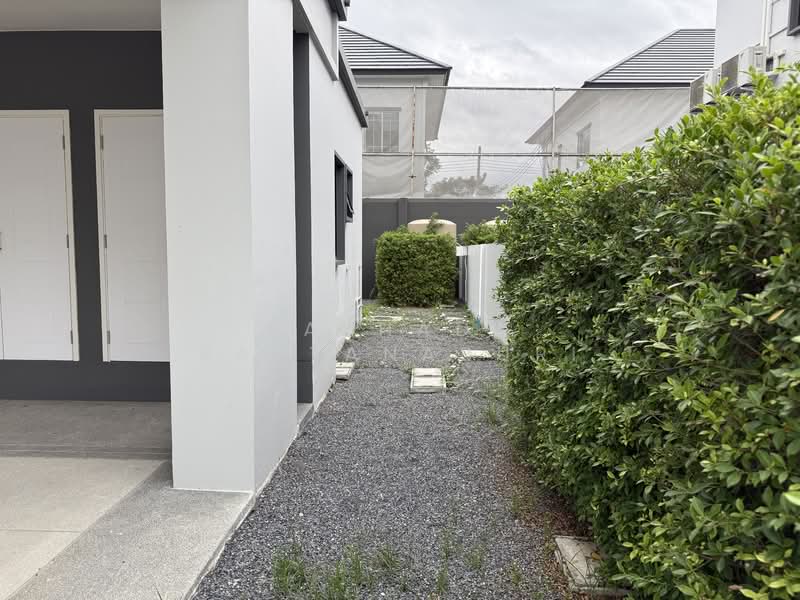 Setthasiri Wongwaen-Chatuchot, Bangkok, 1353 Sam Wa Tawan Tok, Sam Wa Tawan Tok, Khlong Sam Wa, Bangkok, 5 Bedrooms, 499 sqm, Single Detached House For Sale, by Paphada Rattanaburi, 500234586 - DDproperty.com