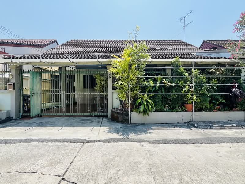 Moo Baan Kittinivet, Bangkok, Ramkhamhaeng 68, Hua Mak, Bang Kapi, Bangkok, 4 Bedrooms, 200 sqm, Single Detached House For Sale, by ฝากขายบ้าน ฝากขายบ้านมือสอง ฝากขายอสัง Realty HuB, 500234589 - DDproperty.com