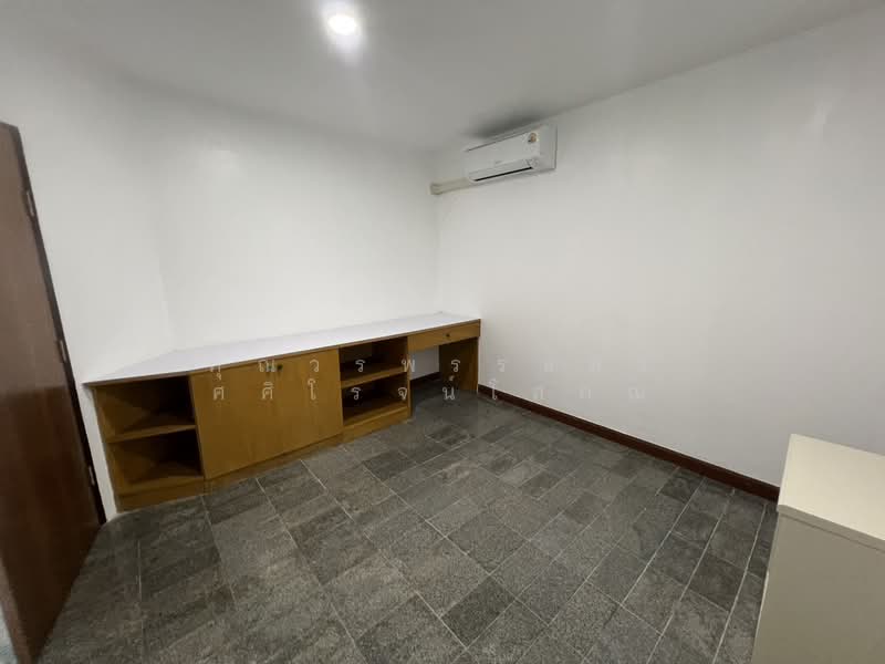 For Sale - La Maison Phaholyothin 24, Bangkok