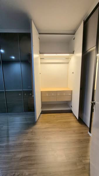 ขาย - Baan Klang Muang Sathorn-Suksawat : บ้านกลางเมือง สาทร-สุขสวัสดิ์, สมุทรปราการ