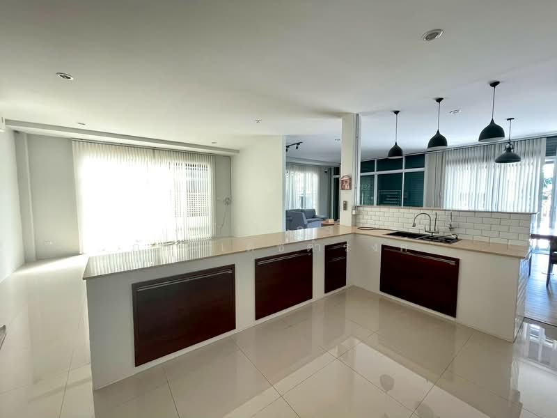 ธาราบ้านสวน ระยอง, Rayong, Noen Phra, Muang Rayong, Rayong, 2 Bedrooms, 186 sqm, Semi-Detached House (Twin House) For Sale, by Phatharaporn Phatharadejdamrong, 500234644 - DDproperty.com