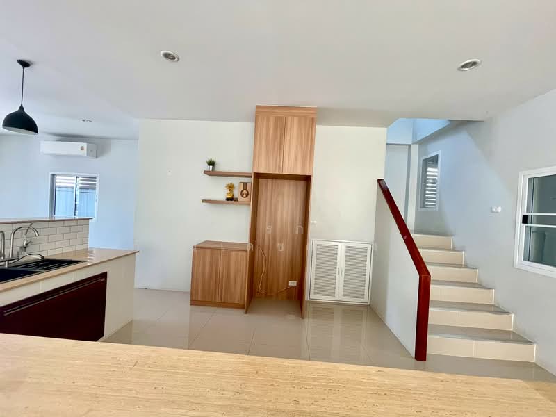 ธาราบ้านสวน ระยอง, Rayong, Noen Phra, Muang Rayong, Rayong, 2 Bedrooms, 186 sqm, Semi-Detached House (Twin House) For Sale, by Phatharaporn Phatharadejdamrong, 500234644 - DDproperty.com