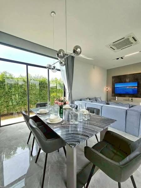 The sugar palm villas, Chon Buri (Pattaya), Huai Yai, Bang Lamung (Pattaya), Chon Buri (Pattaya), 4 Bedrooms, 300 sqm, Single Detached House For Sale, by Ratchanon Promin, 500234661 - DDproperty.com