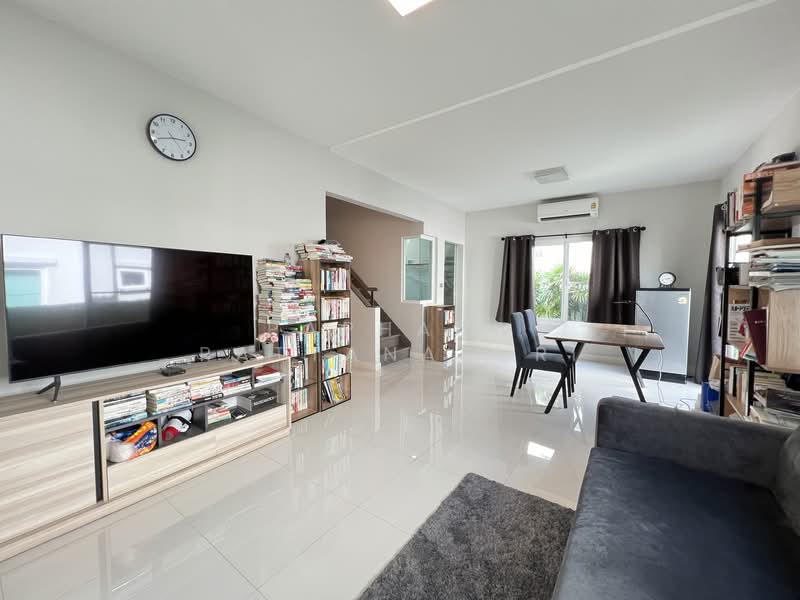 Mantana Onnut-Wongwaen 5 : มัณฑนา อ่อนนุช-วงแหวน 5, กรุงเทพ, ถนนกาญจนาภิเษก, ดอกไม้, ประเวศ, กรุงเทพ, 145 ตร.ม., บ้านเดี่ยว ขาย, โดย Paphada Rattanaburi, 500234696 - DDproperty.com