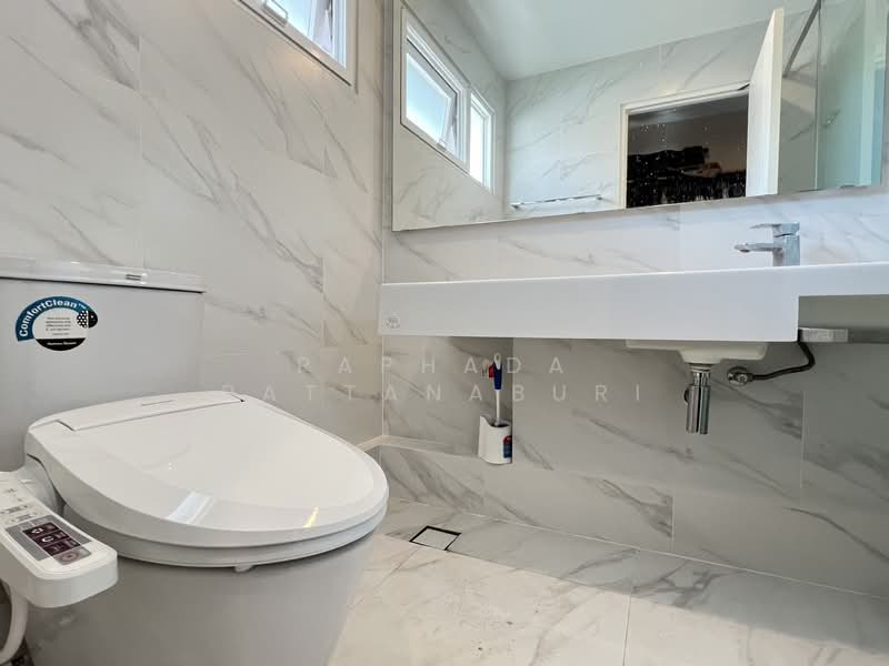 Mantana Onnut-Wongwaen 5 : มัณฑนา อ่อนนุช-วงแหวน 5, กรุงเทพ, ถนนกาญจนาภิเษก, ดอกไม้, ประเวศ, กรุงเทพ, 145 ตร.ม., บ้านเดี่ยว ขาย, โดย Paphada Rattanaburi, 500234696 - DDproperty.com