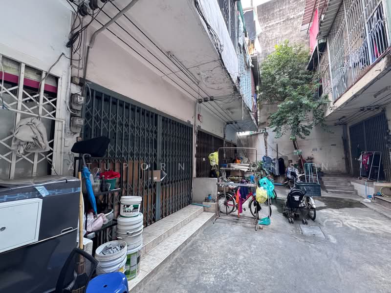 อาคารพาณิชย์ 3 ชั้น ในซอยเพชรบุรี 18, Bangkok, Thanon Phetchaburi, Ratchathewi, Bangkok, , 105 sqm, Shophouse For Sale, by Jatuporn Amonsin, 500234699 - DDproperty.com