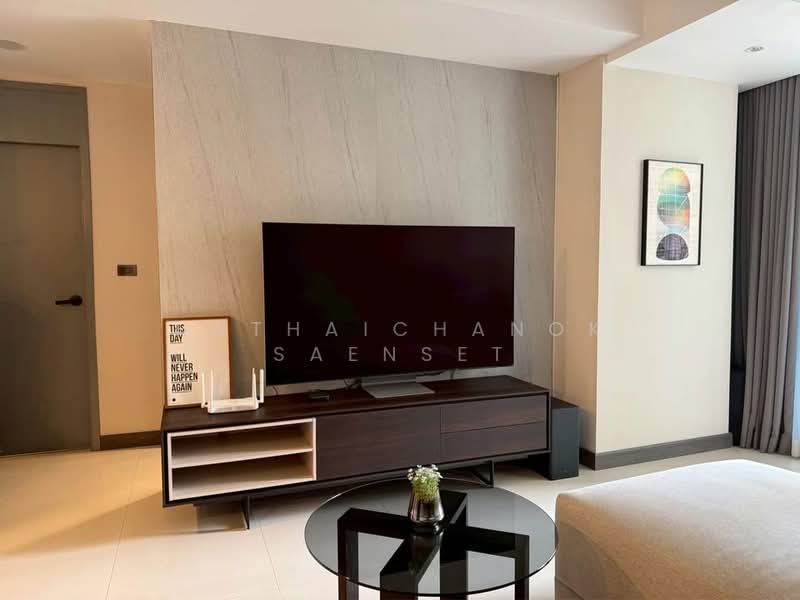 The Rajdamri, Bangkok, Ratchadamri Road, Lumphini, Pathum Wan, Bangkok, 1 Bedroom, 68 sqm, Condo For Rent, by Hathaichanok Saenset, 500234715 - DDproperty.com