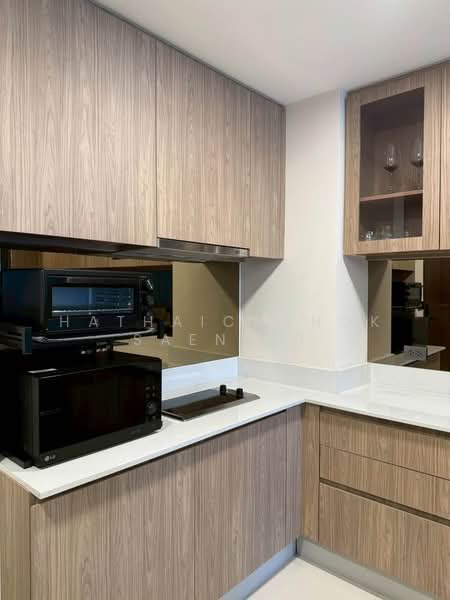 The Rajdamri, Bangkok, Ratchadamri Road, Lumphini, Pathum Wan, Bangkok, 1 Bedroom, 68 sqm, Condo For Rent, by Hathaichanok Saenset, 500234715 - DDproperty.com