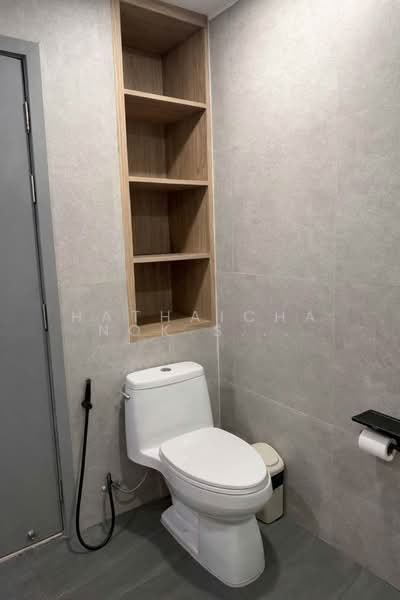 The Rajdamri, Bangkok, Ratchadamri Road, Lumphini, Pathum Wan, Bangkok, 1 Bedroom, 68 sqm, Condo For Rent, by Hathaichanok Saenset, 500234715 - DDproperty.com