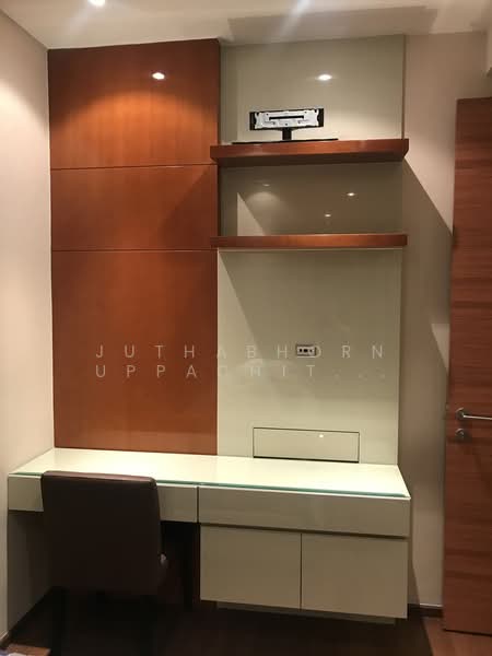 The Address Sukhumvit 28, Bangkok, 1 Soi Sukhumvit 28, Khong Tan, Khlong Toei, Bangkok, 2 Bedrooms, 67 sqm, Condo For Rent, by Juthabhorn Uppachit (Amy), 500234716 - DDproperty.com