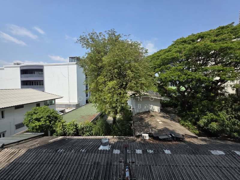 Via 34, Bangkok, 15 Soi Sukhumvit 34, Khong Tan, Khlong Toei, Bangkok, 3 Bedrooms, 146 sqm, Condo For Sale, by Jomchanok Aswavibul, 500234727 - DDproperty.com