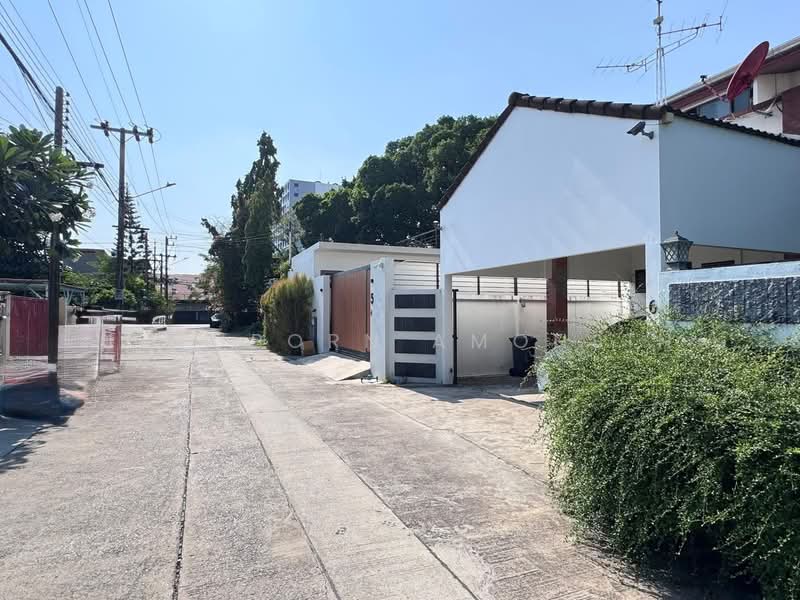 บ้านเดี่ยวแปลงใหญ่ 97 ตร.วา “วิภาวดี 62 แยก 4-1”, กรุงเทพ, ตลาดบางเขน, หลักสี่, กรุงเทพ, 250 ตร.ม., บ้านเดี่ยว ขาย, โดย Jatuporn Amonsin, 500234734 - DDproperty.com