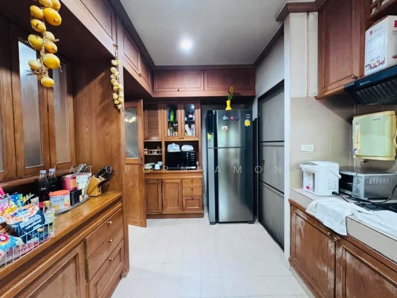 บ้านเดี่ยวแปลงใหญ่ 97 ตร.วา “วิภาวดี 62 แยก 4-1”, Bangkok, Talat Bang Khen, Lak Si, Bangkok, 4 Bedrooms, 250 sqm, Single Detached House For Sale, by Jatuporn Amonsin, 500234734 - DDproperty.com