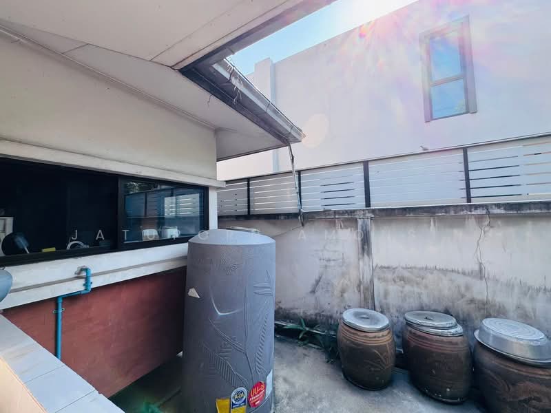 บ้านเดี่ยวแปลงใหญ่ 97 ตร.วา “วิภาวดี 62 แยก 4-1”, Bangkok, Talat Bang Khen, Lak Si, Bangkok, 4 Bedrooms, 250 sqm, Single Detached House For Sale, by Jatuporn Amonsin, 500234734 - DDproperty.com