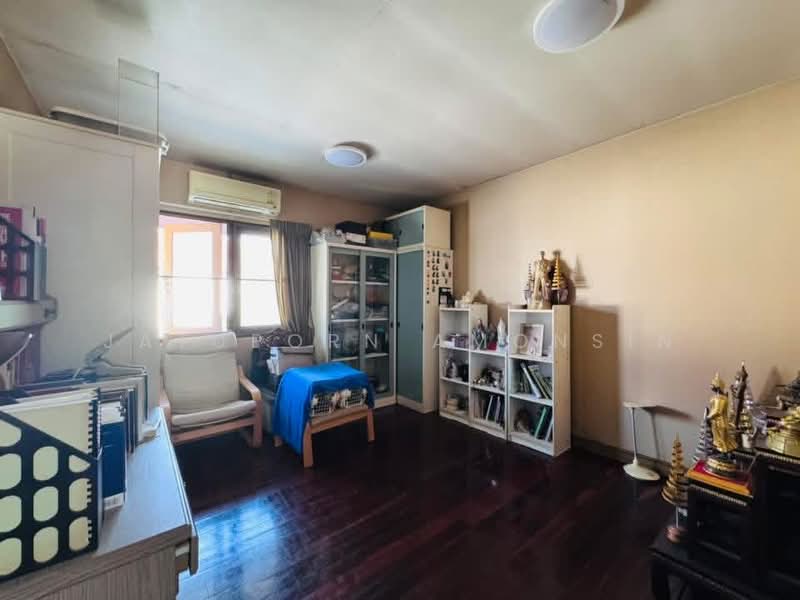 บ้านเดี่ยวแปลงใหญ่ 97 ตร.วา “วิภาวดี 62 แยก 4-1”, Bangkok, Talat Bang Khen, Lak Si, Bangkok, 4 Bedrooms, 250 sqm, Single Detached House For Sale, by Jatuporn Amonsin, 500234734 - DDproperty.com