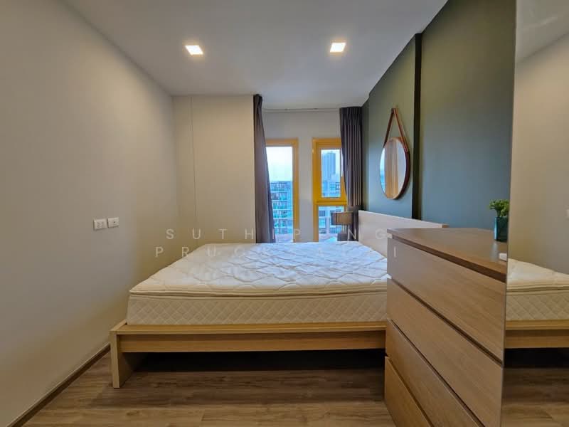 The Base Sukhumvit 50, Bangkok, Soi Roem Charoen 1, Sukhumvit 50 Road, Phra Kanong, Khlong Toei, Bangkok, 1 Bedroom, 32 sqm, Condo For Rent, by Suthipong Prucksalai, 500234737 - DDproperty.com