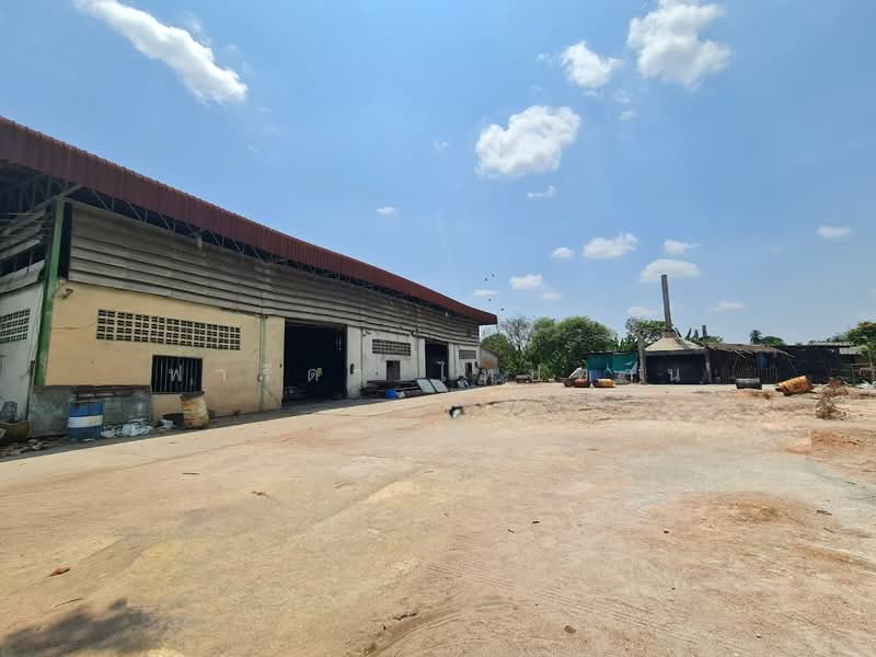 Land for sale in Sam Phran, Nakhon Pathom, with existing buildings, total area 7 rai, near Phetkasem, Nakhon Pathom, เพชรเกษม, Khlong Mai, Sam Phran, Nakhon Pathom, , 11,116 sqm, Land For Sale, by Fareeda Thaipatan, 500234740 - DDproperty.com