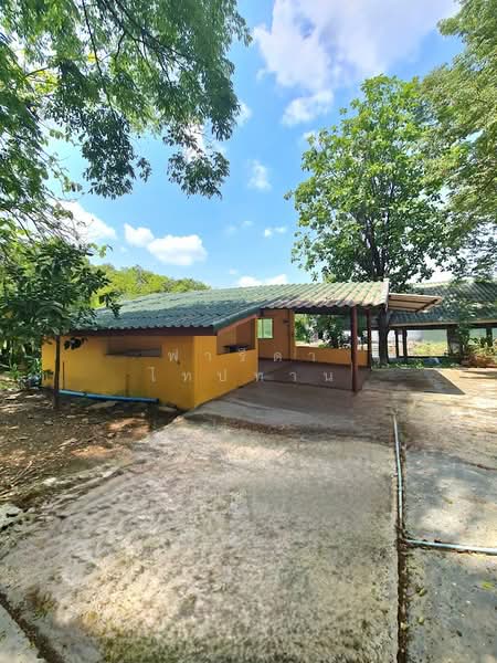 Land for sale in Sam Phran, Nakhon Pathom, with existing buildings, total area 7 rai, near Phetkasem, Nakhon Pathom, เพชรเกษม, Khlong Mai, Sam Phran, Nakhon Pathom, , 11,116 sqm, Land For Sale, by Fareeda Thaipatan, 500234740 - DDproperty.com