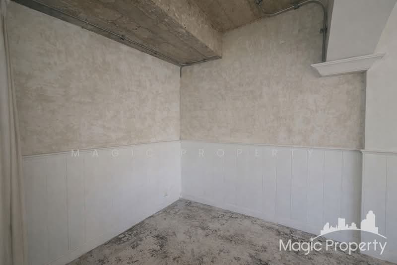 Brown Brick Apartment, Bangkok, Khlong Tan Nua, Watthana, Bangkok, , 200 sqm, Retail Space For Rent, by Magic Property, 500234743 - DDproperty.com