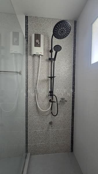 Perfect Place Wongwaen-Ramkhamhaeng, Bangkok, 94 Kheha Rom Klao Road, Khlong Song Ton Nun, Lat Krabang, Bangkok, 3 Bedrooms, 180 sqm, Single Detached House For Sale, by Jatuporn Amonsin, 500234744 - DDproperty.com