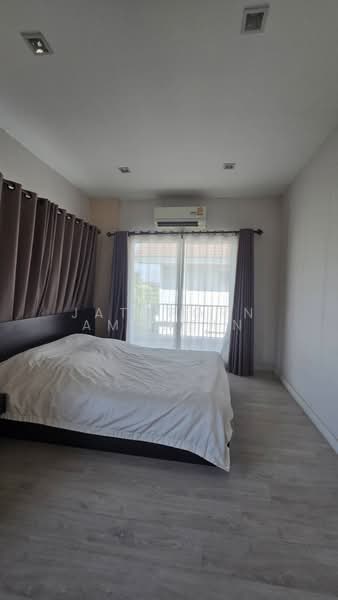 Perfect Place Wongwaen-Ramkhamhaeng, Bangkok, 94 Kheha Rom Klao Road, Khlong Song Ton Nun, Lat Krabang, Bangkok, 3 Bedrooms, 180 sqm, Single Detached House For Sale, by Jatuporn Amonsin, 500234744 - DDproperty.com