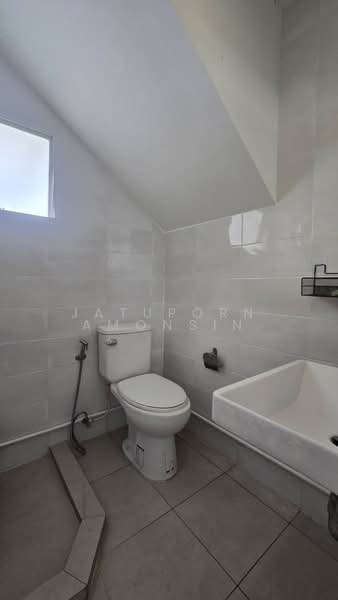 Perfect Place Wongwaen-Ramkhamhaeng, Bangkok, 94 Kheha Rom Klao Road, Khlong Song Ton Nun, Lat Krabang, Bangkok, 3 Bedrooms, 180 sqm, Single Detached House For Sale, by Jatuporn Amonsin, 500234744 - DDproperty.com