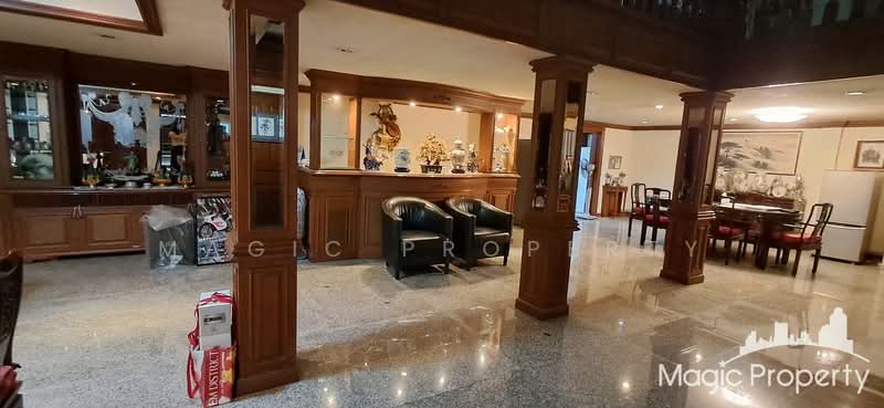 Commercial building in Soi Sukhumvit 39, Bangkok, ถนนสุขุมวิท, Khlong Tan Nua, Watthana, Bangkok, , 600 sqm, Shophouse For Rent, by Magic Property, 500234745 - DDproperty.com