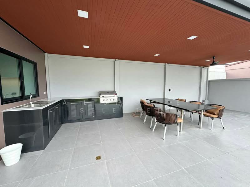 Pattaya Tower, Chon Buri (Pattaya), 79 Pattaya 4, Bang Lamung, Bang Lamung (Pattaya), Chon Buri (Pattaya), 5 Bedrooms, 300 sqm, Condo For Rent, by A LIST ELITE SELECTED, 500234758 - DDproperty.com