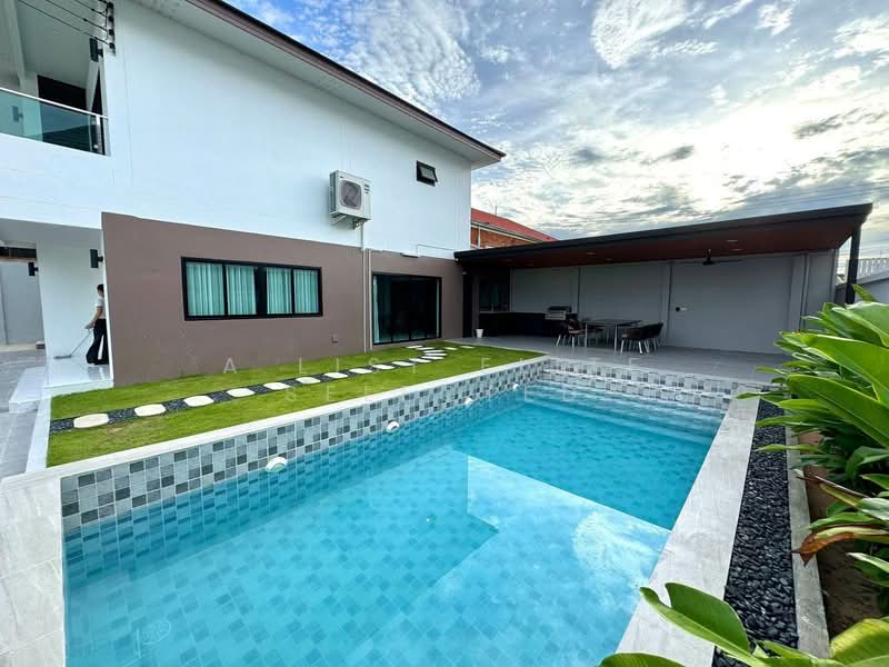 Pattaya Tower, Chon Buri (Pattaya), 79 Pattaya 4, Bang Lamung, Bang Lamung (Pattaya), Chon Buri (Pattaya), 5 Bedrooms, 300 sqm, Condo For Rent, by A LIST ELITE SELECTED, 500234758 - DDproperty.com