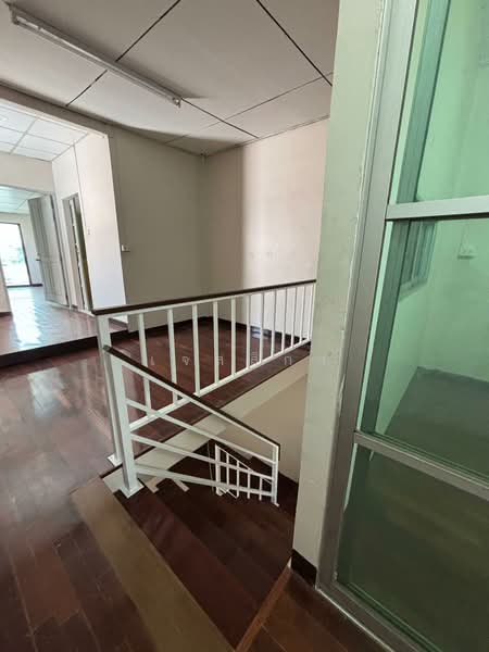 ขายด่วน! อาคารพาณิชย์ 2 ชั้น 19 ตรว 240 ตรม เสนานิคม 1 ซ.42 3 นอน 2 ห้องน้ำ BTS เสนานิคม, กรุงเทพ, เสนานิคม, จตุจักร, กรุงเทพ, 240 ตร.ม., ตึกแถว-อาคารพาณิชย์ ขาย, โดย เจสสิก้า, 500234784 - DDproperty.com