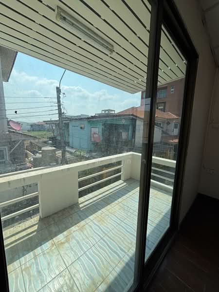 ขายด่วน! อาคารพาณิชย์ 2 ชั้น 19 ตรว 240 ตรม เสนานิคม 1 ซ.42 3 นอน 2 ห้องน้ำ BTS เสนานิคม, กรุงเทพ, เสนานิคม, จตุจักร, กรุงเทพ, 240 ตร.ม., ตึกแถว-อาคารพาณิชย์ ขาย, โดย เจสสิก้า, 500234784 - DDproperty.com