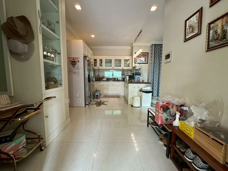 Narasiri Bangna, Samut Prakan, Bangna-Trad Road, Bangphli Yai, Bang Plee, Samut Prakan, 4 Bedrooms, 397 sqm, Single Detached House For Sale, by Jutanon Komoottanaruk, 500234804 - DDproperty.com