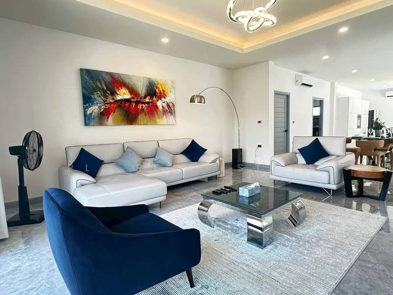 ขายวิลล่าหรูสไตล์โมเดิร์นพร้อมสระว่ายน้ำ – ห้วยใหญ่, ชลบุรี, บางละมุง, บางละมุง, ชลบุรี, 450 ตร.ม., วิลล่า ขาย, โดย PLC Real Estate, 500234844 - DDproperty.com