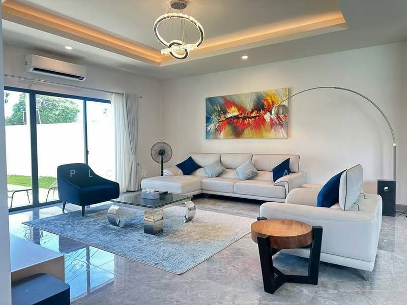 ขายวิลล่าหรูสไตล์โมเดิร์นพร้อมสระว่ายน้ำ – ห้วยใหญ่, ชลบุรี, บางละมุง, บางละมุง, ชลบุรี, 450 ตร.ม., วิลล่า ขาย, โดย PLC Real Estate, 500234844 - DDproperty.com