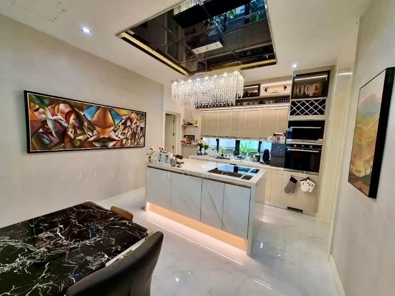 Narasiri Topiary Nawamindra, Bangkok, Nawamin Road, Khlong Kum, Bueng Kum, Bangkok, 4 Bedrooms, 317 sqm, Single Detached House For Sale, by Pranisa Jirathongpoon, 500234851 - DDproperty.com