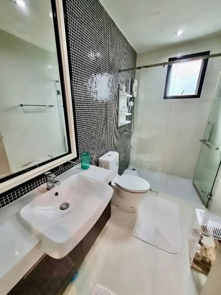 Narasiri Topiary Nawamindra, Bangkok, Nawamin Road, Khlong Kum, Bueng Kum, Bangkok, 4 Bedrooms, 317 sqm, Single Detached House For Sale, by Pranisa Jirathongpoon, 500234851 - DDproperty.com