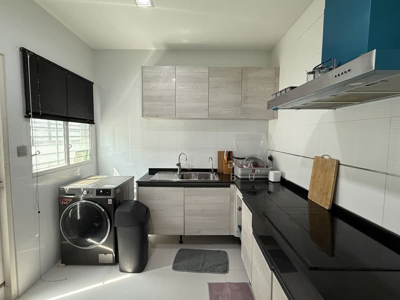 Mantana Onnut-Wongwaen 5, Bangkok, Kanchanaphisek Road, Dok Mai, Prawet, Bangkok, 4 Bedrooms, 286 sqm, Single Detached House For Sale, by Paphada Rattanaburi, 500234861 - DDproperty.com