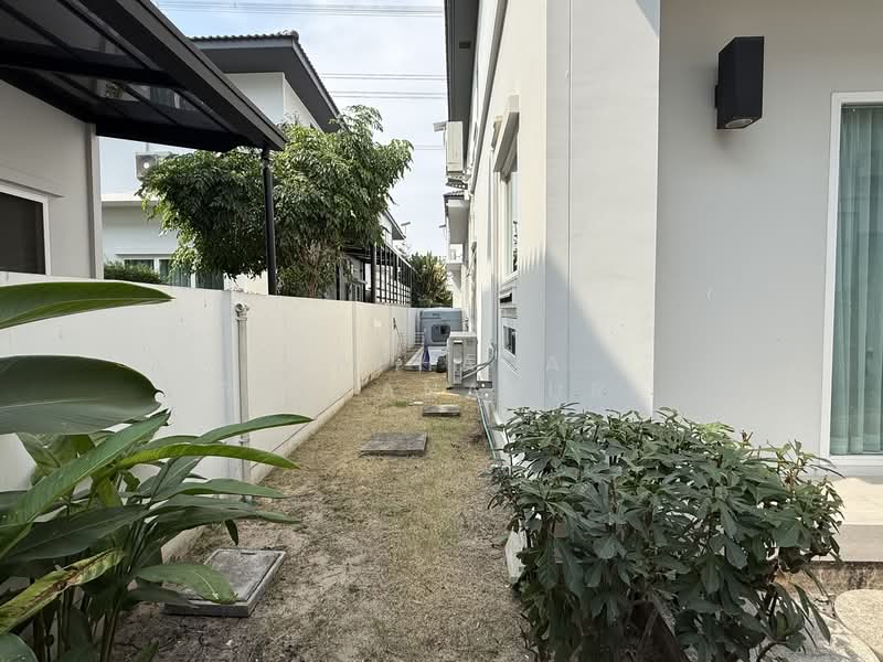 Mantana Onnut-Wongwaen 5, Bangkok, Kanchanaphisek Road, Dok Mai, Prawet, Bangkok, 4 Bedrooms, 286 sqm, Single Detached House For Sale, by Paphada Rattanaburi, 500234861 - DDproperty.com