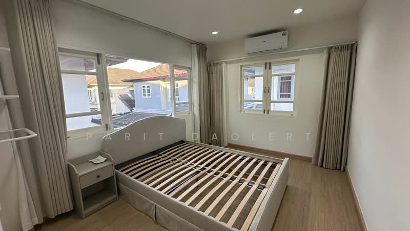 Perfect Place Ramkhamhaeng 164, Bangkok, Soi Ramkhamhaeng 164, Saphan Sung, Saphan Sung, Bangkok, 4 Bedrooms, 316 sqm, Single Detached House For Sale, by Parit Daolert, 500234881 - DDproperty.com