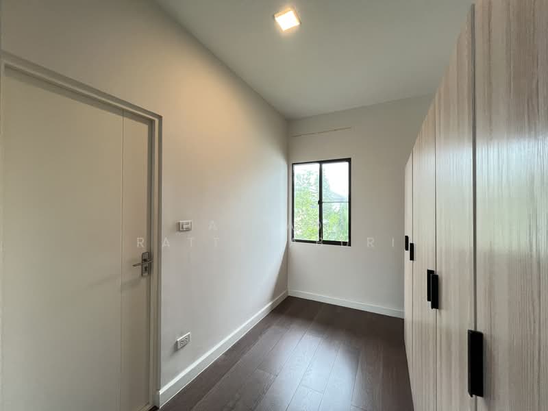 Mantana Srinakarin - Bangna, Samut Prakan, 159 Wat Nam Daeng Road, Bang Kaeo, Bang Plee, Samut Prakan, 4 Bedrooms, 184 sqm, Single Detached House For Sale, by Paphada Rattanaburi, 500234907 - DDproperty.com