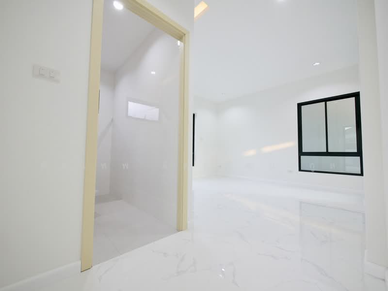 ขายบ้านเดี่ยว 2 ชั้น ซอยนวมินทร์ 113, Bangkok, Nuan Chan, Bueng Kum, Bangkok, 3 Bedrooms, 178 sqm, Single Detached House For Sale, by ทัตเทพ ดิลกพัฒนะกูล, 500234910 - DDproperty.com