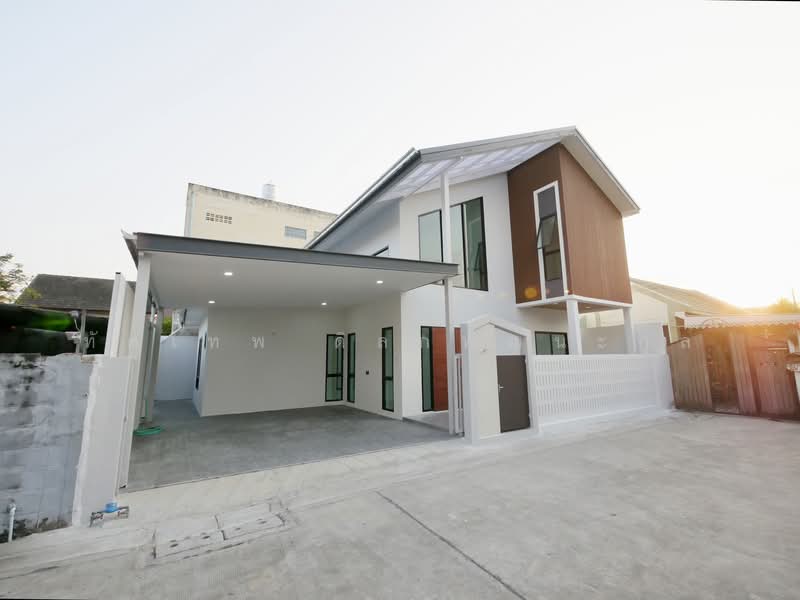 ขายบ้านเดี่ยว 2 ชั้น ซอยนวมินทร์ 113, Bangkok, Nuan Chan, Bueng Kum, Bangkok, 3 Bedrooms, 178 sqm, Single Detached House For Sale, by ทัตเทพ ดิลกพัฒนะกูล, 500234910 - DDproperty.com