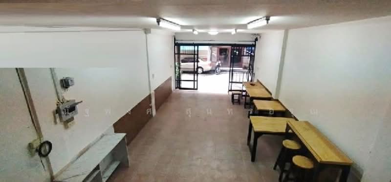 ไม่พบโครงการ, กรุงเทพ, ประดิพัทธ์, สามเสนใน, พญาไท, กรุงเทพ, 260 ตร.ม., ตึกแถว-อาคารพาณิชย์ ให้เช่า, โดย ณัฐพงศ์ สุนทรอรุณ, 500234936 - DDproperty.com