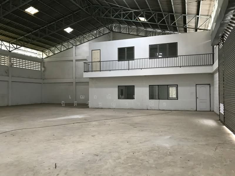 โกดังให้เช่าแพรกษา สมุทรปราการ ขนาด 800ตรม. รถเทรลเลอร์เข้าออกได้ ไฟ3เฟส, Samut Prakan, Phraeksa, Muang Samut Prakarn, Samut Prakan, , 1,000 sqm, Warehouse/Factory For Rent, by เฌอณิษฐา นิติวัชญ์วาณิช, 500234942 - DDproperty.com