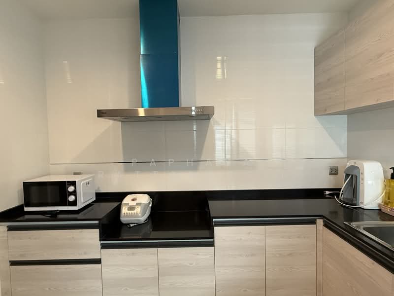 Mantana Motorway-New Krungthepkreetha, Bangkok, Phatthana Chonnabot 4 Road, Khlong Song Ton Nun, Lat Krabang, Bangkok, 4 Bedrooms, 286 sqm, Single Detached House For Sale, by Paphada Rattanaburi, 500234945 - DDproperty.com