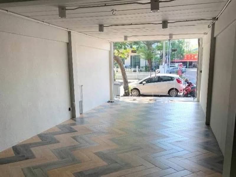 ให้เช่า อาคารพาณิชย์ 5 ชั้น 3 หัอง ติดถนน ลาดพร้าว-วังหิน มีลิฟต์ทุกชั้น ใกล้ mrt ลาดพร้าว, กรุงเทพ, ลาดพร้าว, ลาดพร้าว, กรุงเทพ, 644 ตร.ม., ตึกแถว-อาคารพาณิชย์ ให้เช่า, โดย Tida phanthonglarptawee, 500234973 - DDproperty.com