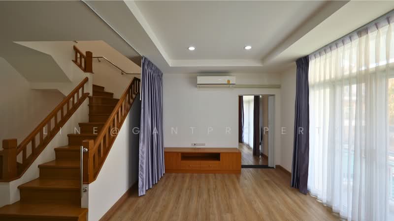 Aroonpat Rama 3 - Sathupradit, Bangkok, Yannawa Road, Chong Nonsi, Yan Nawa, Bangkok, 3 Bedrooms, 471 sqm, Townhouse For Sale, by Line@GantProperty, 500234976 - DDproperty.com