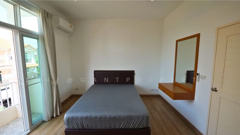 Aroonpat Rama 3 - Sathupradit, Bangkok, Yannawa Road, Chong Nonsi, Yan Nawa, Bangkok, 3 Bedrooms, 471 sqm, Townhouse For Sale, by Line@GantProperty, 500234976 - DDproperty.com